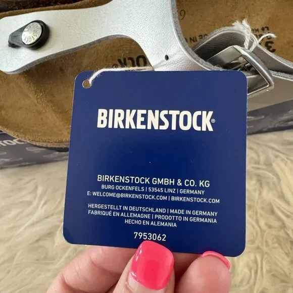 Birkenstock Gizeh Thong Sandals Leather Birko-Flor Silver Women’s EU37 NEW BOX - Picture 3 of 15